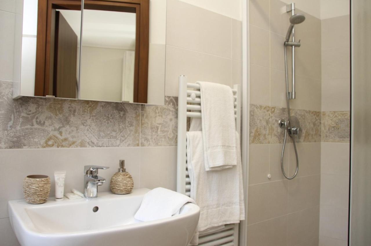 La Dimora Dei Pescatori Monteisola Apartment Monte Isola Exterior photo